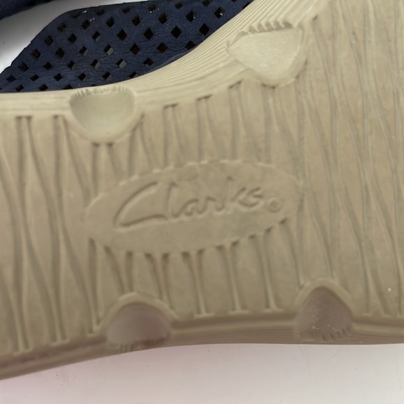 Clarks Artisan Women’s Reedly Variel Nubuck Wedge Sandals Black 9 - Picture 8 of 8